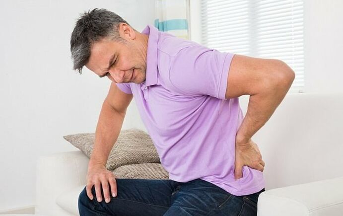 Dubens skausmas yra dažnas vyrų lėtinio prostatito simptomas